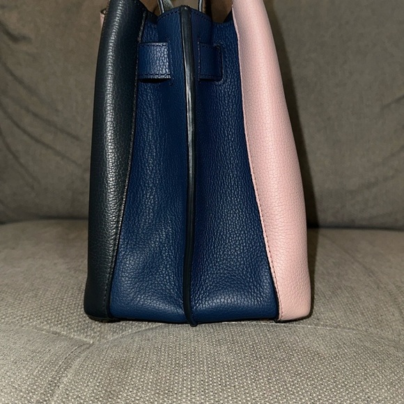 MCM  Bag - Picture 11 of 17